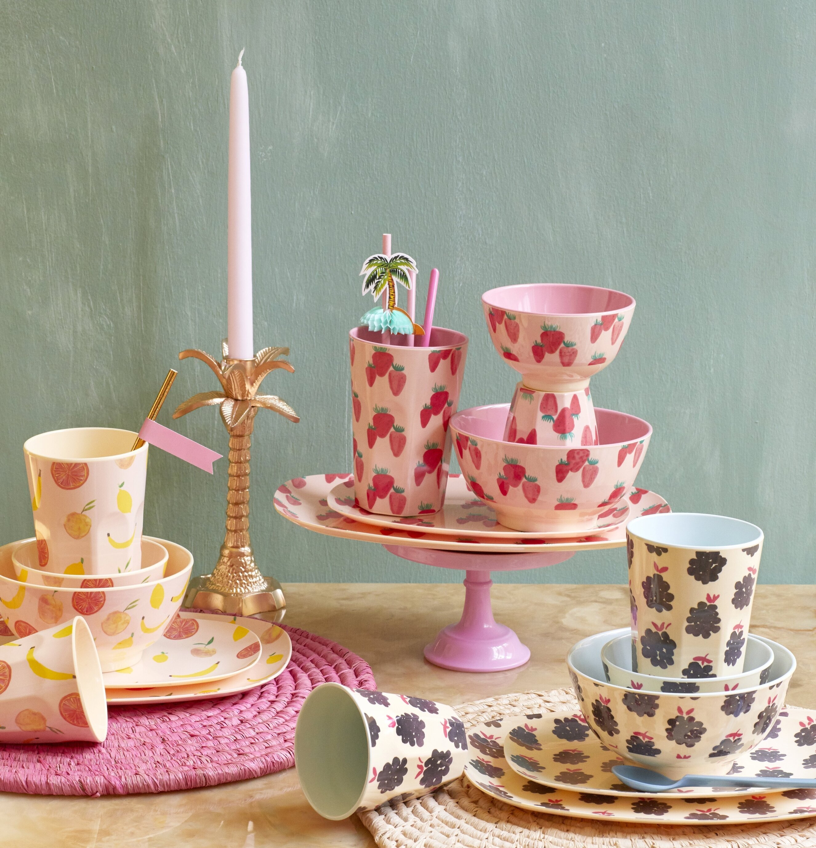 Mugg Happy Fruits Print från Rice med lekfullt fruktmotiv