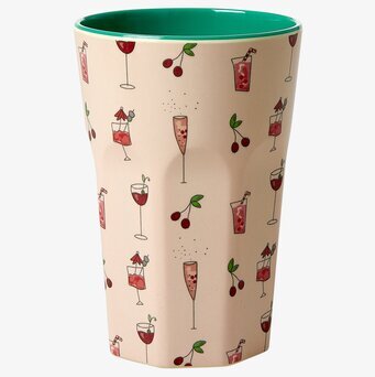 Mugg Latte Pink Cocktail Print från Rice med cocktailmotiv