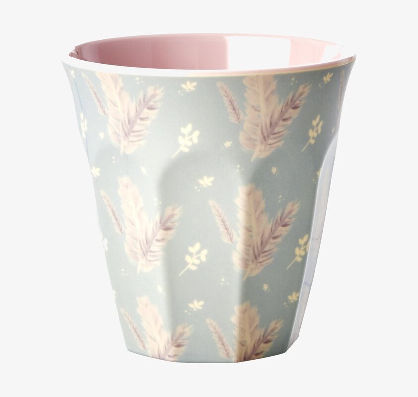 Mugg Feather Print från Rice med fjädermönster och blommor