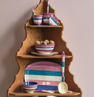 Mugg Stripe Print från Rice med färgglada ränder i kök