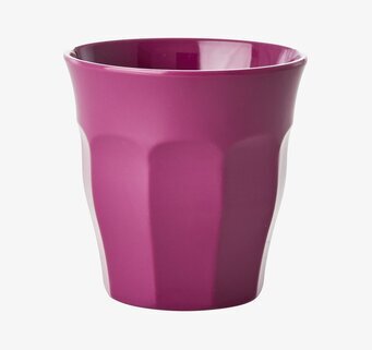 Liten Mugg Plum från Rice i plommonlila melaminmaterial