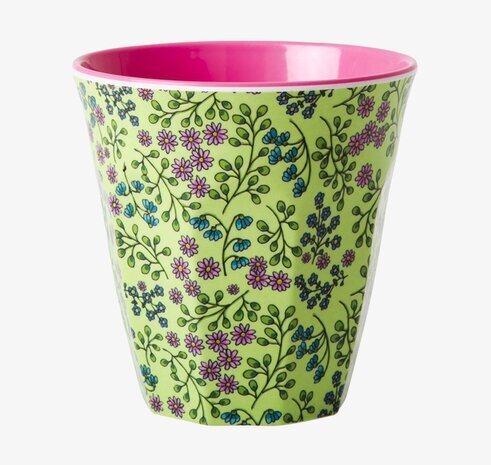 Mugg Blommor från Rice med blommönster på limegrön bakgrund