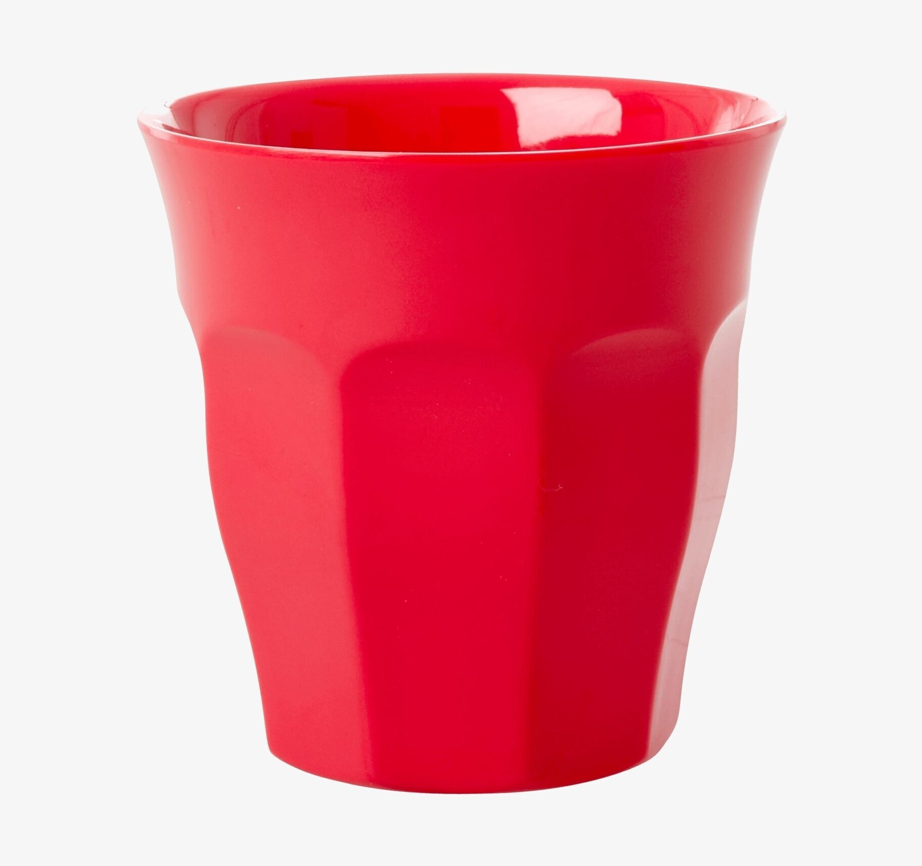 Mugg Melamin Red Kiss från Rice med facetterad yta