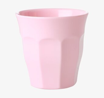 Mugg Melamin Pink från Rice med klar rosa färg och hållbar design