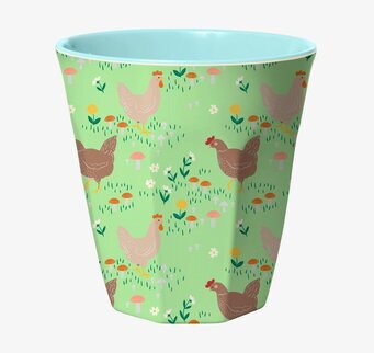 Mugg Soft Green Hen Print från Rice med hönor och blommor