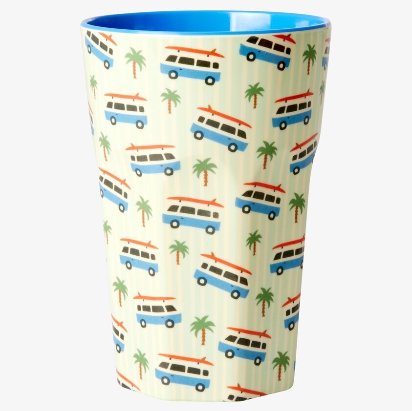 Mugg Latte Cars Print från Rice med färgglada bilar och palmer