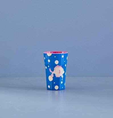 Mugg Latte Fish Blue Print från Rice, blå med rosa insida
