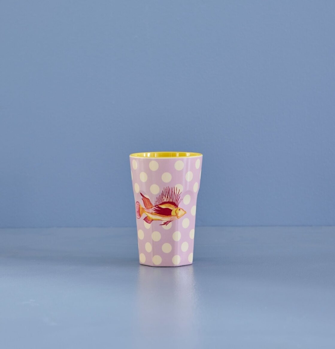 Mugg Latte Fish Lavender Print från Rice med fiskmotiv