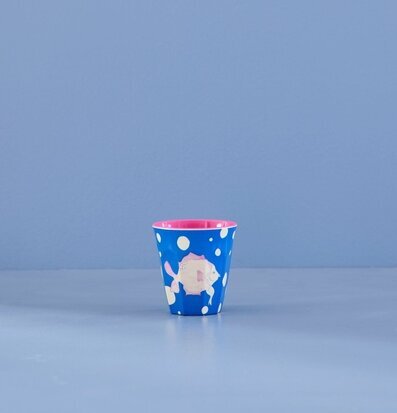 Melaminmugg Fish Blue Print från Rice med fiskmotiv