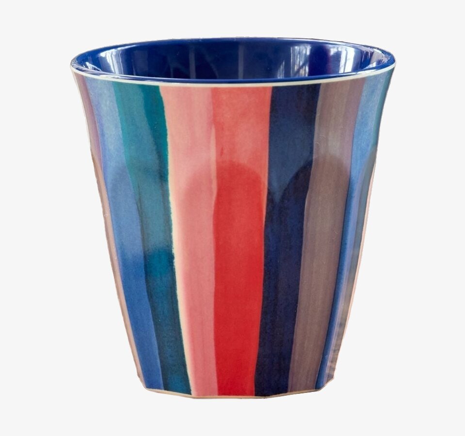 Melaminmugg N.Y. Stripes Print från Rice med färgglada ränder