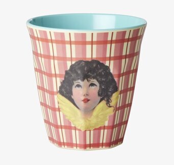 Melaminmugg Angel Print från Rice med ängelmotiv och rutor