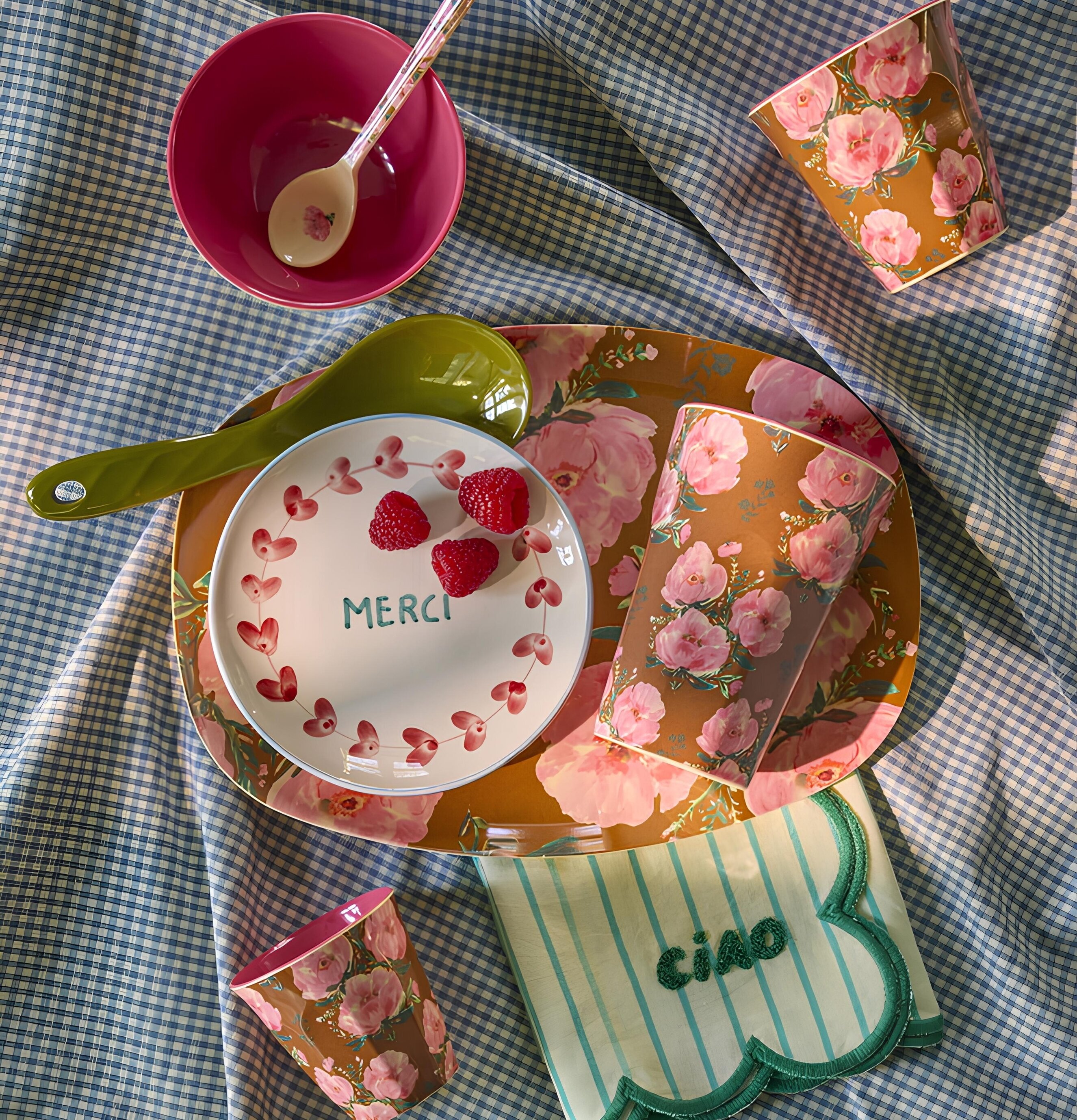 Melaminmugg Floral Fiesta Rose Print Rice Melaminmuggar Lattemuggar i melamin Melaminkoppar
