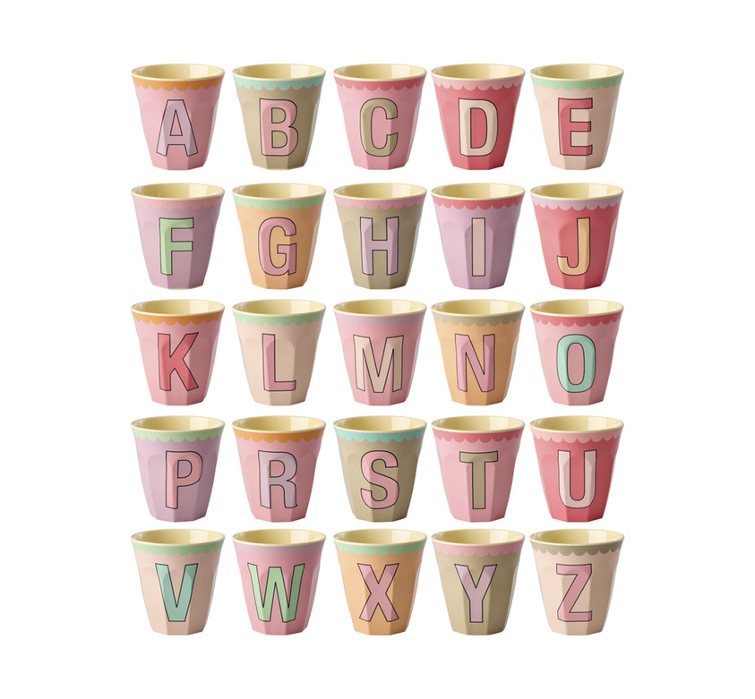 Melaminmugg Alphabet Vintage Pink Rice Melaminmuggar Lattemuggar i melamin Melaminkoppar