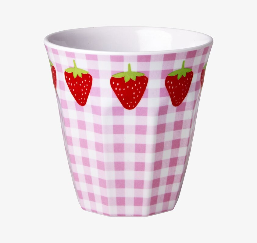 Barnmugg Gingham & Strawberry från Rice med rosa rutmönster