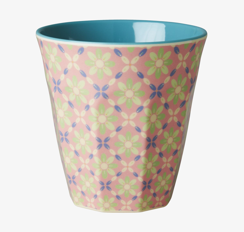 Mugg Flower Tile Print från Rice med blommigt kakelmönster