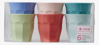 Medium Muggar Stay Outstanding från Rice i sex färger