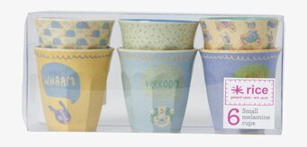 Små Muggar Racing Print från Rice i genomskinlig förpackning