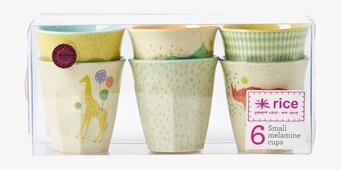 Muggar Animal Print från Rice med färgglada djurmönster