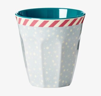 Mugg X-mas Snöflingor från Rice med vintrigt snöflingemönster