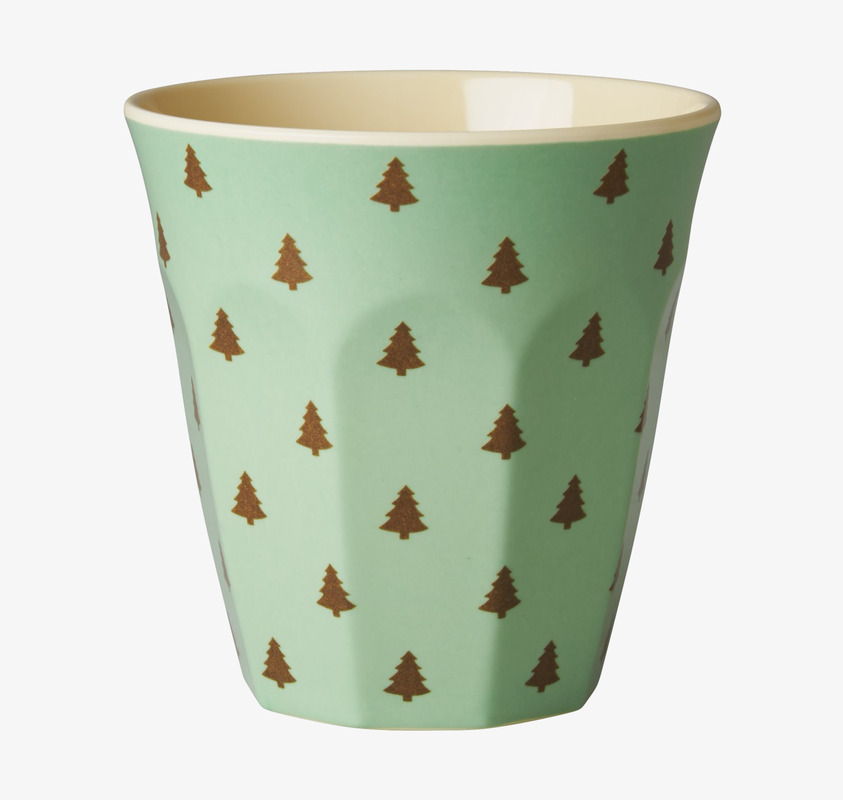 Mugg Melamin Christmas Tree från Rice med grönt granmönster